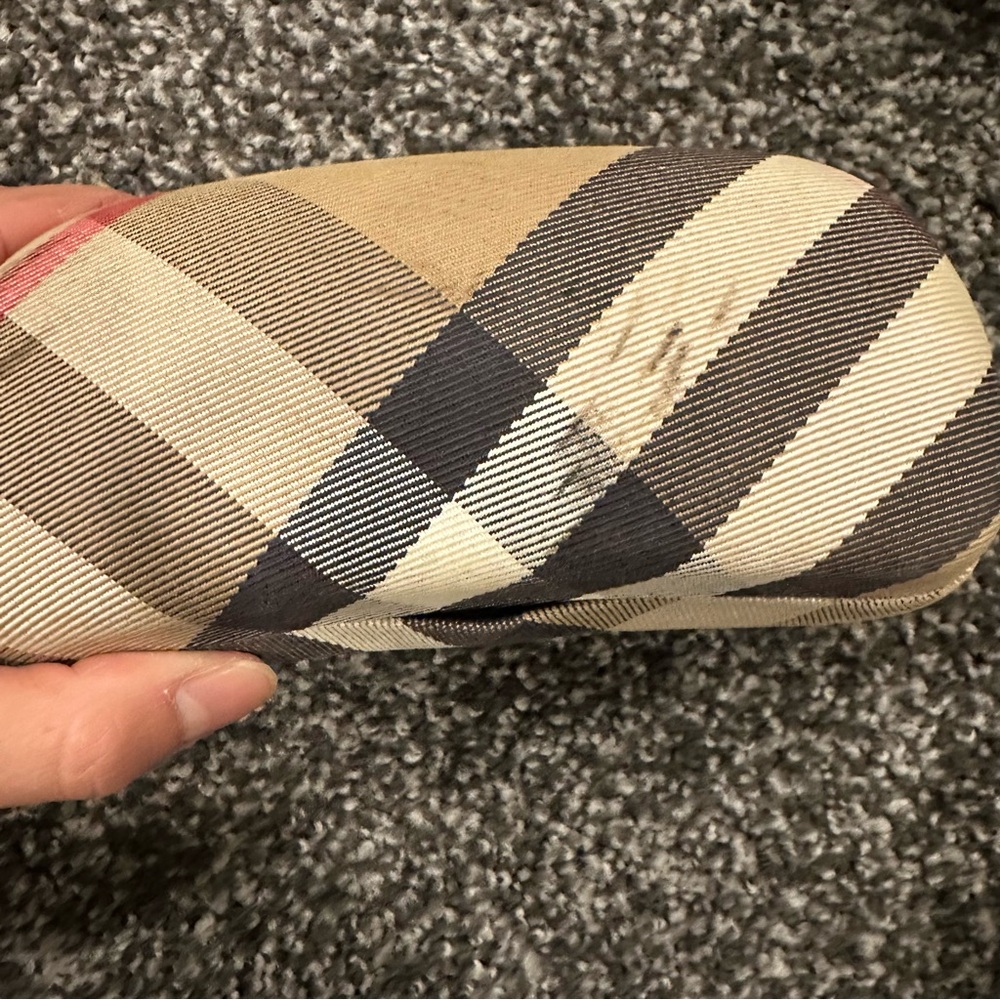 Burberry Checkered Sunglasses case Eyeglass Case - Picture 2 of 8